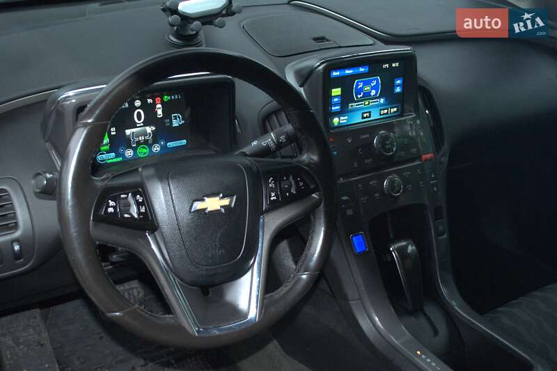 Хетчбек Chevrolet Volt 2014 в Києві