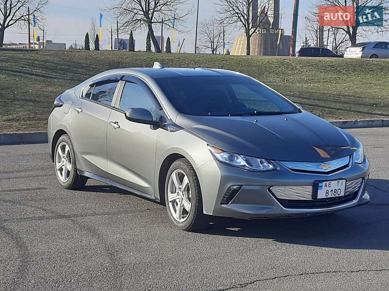 Хэтчбек Chevrolet Volt 2016 в Краковце
