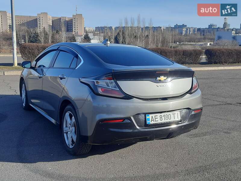 Хэтчбек Chevrolet Volt 2016 в Краковце
