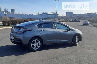 Хэтчбек Chevrolet Volt 2016 в Кривом Роге