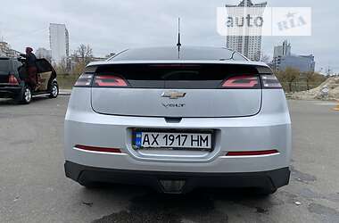 Лифтбек Chevrolet Volt 2014 в Киеве