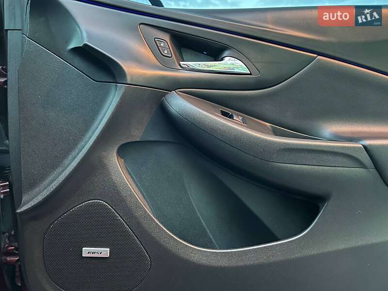 Лифтбек Chevrolet Volt 2016 в Одессе