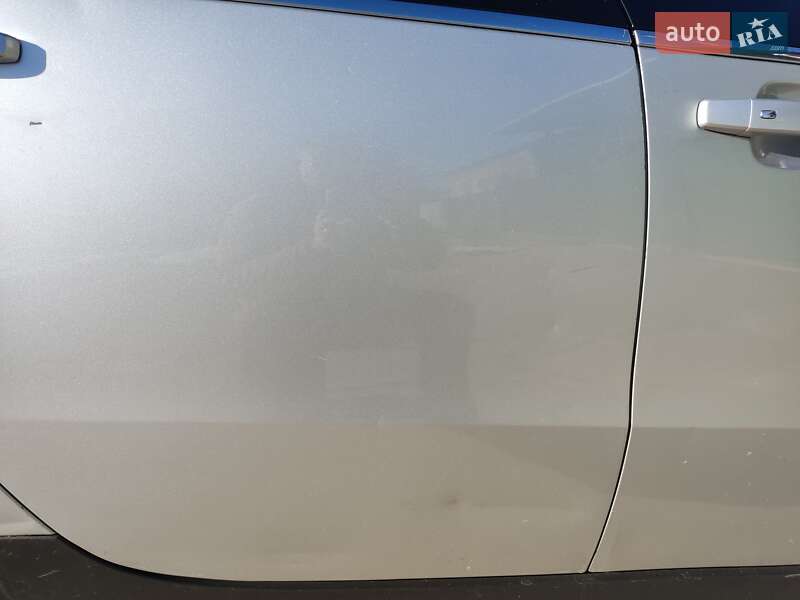 Хэтчбек Chevrolet Volt 2015 в Кропивницком
