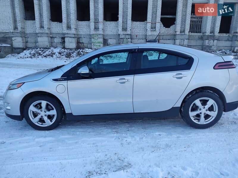 Хетчбек Chevrolet Volt 2015 в Кропивницькому