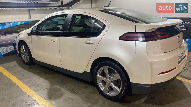 Хэтчбек Chevrolet Volt 2012 в Одессе фото 3 Хэтчбек Chevrolet Volt 2012 в Одессе
