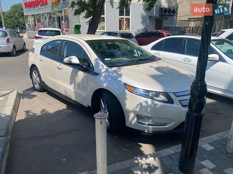 Хэтчбек Chevrolet Volt 2012 в Одессе фото 6 Хэтчбек Chevrolet Volt 2012 в Одессе