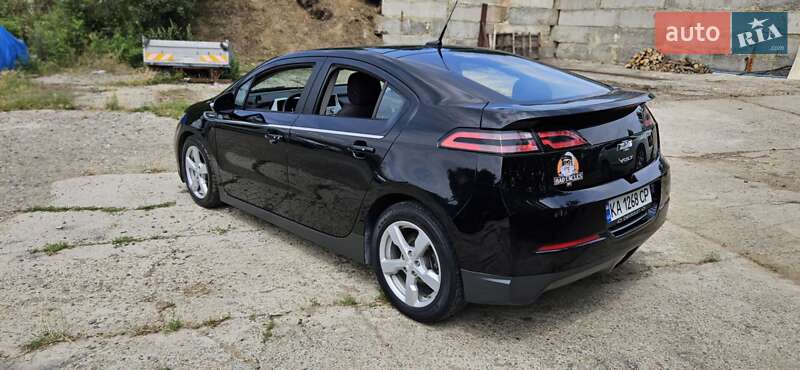 Хэтчбек Chevrolet Volt 2013 в Черновцах