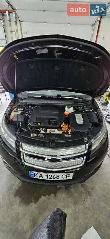 Хэтчбек Chevrolet Volt 2013 в Черновцах