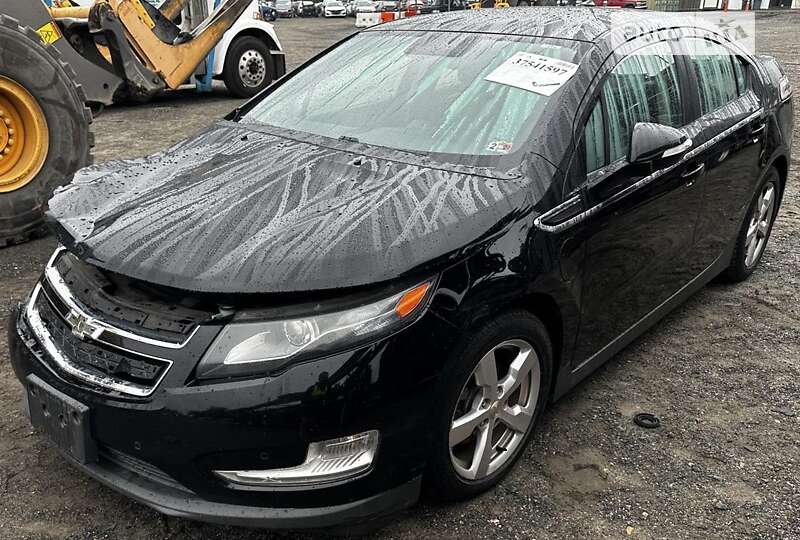 Хэтчбек Chevrolet Volt 2011 в Харькове