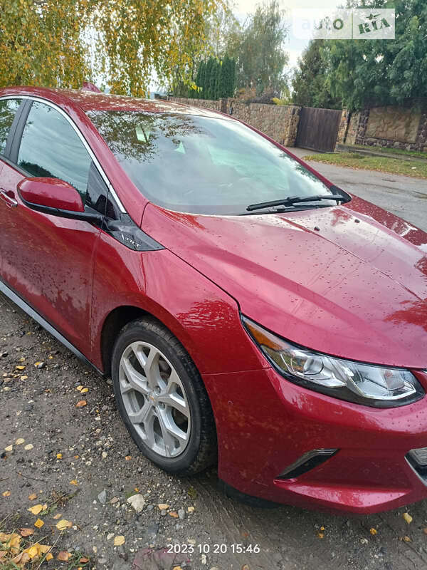 Хэтчбек Chevrolet Volt 2018 в Тернополе