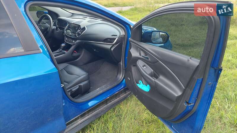 Хетчбек Chevrolet Volt 2017 в Сумах