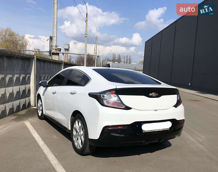Хетчбек Chevrolet Volt 2015 в Києві фото 4 Хетчбек Chevrolet Volt 2015 в Києві