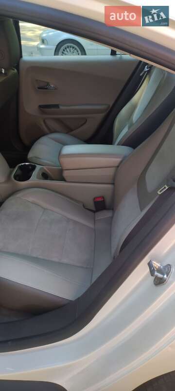Хетчбек Chevrolet Volt 2013 в Запоріжжі