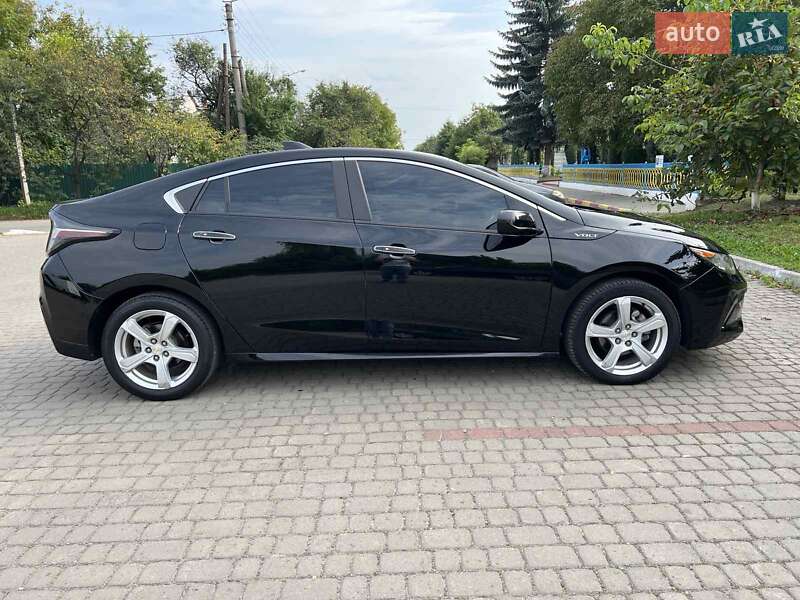 Хэтчбек Chevrolet Volt 2016 в Ивано-Франковске
