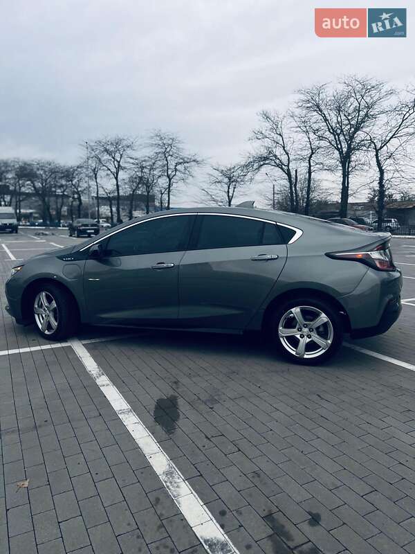 Хетчбек Chevrolet Volt 2016 в Одесі