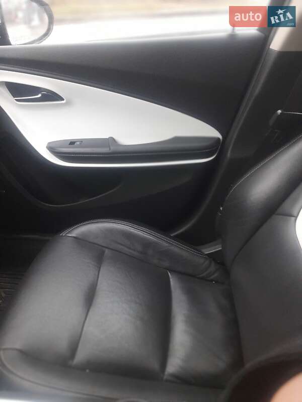 Хэтчбек Chevrolet Volt 2012 в Тернополе фото 24 Хэтчбек Chevrolet Volt 2012 в Тернополе