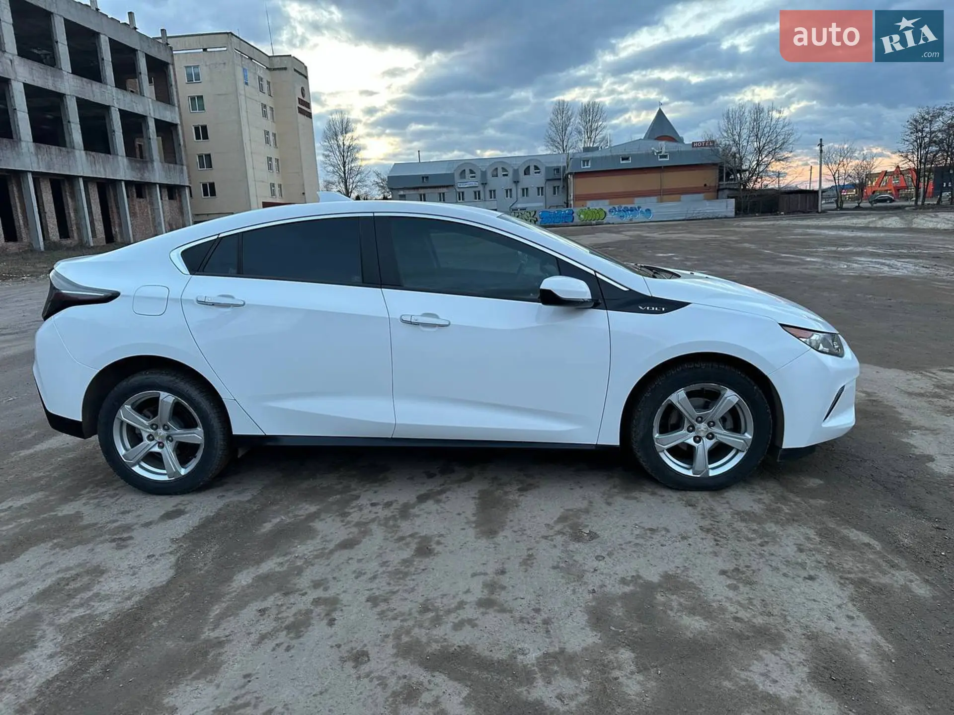2016 Chevrolet Volt - мініатюра 4