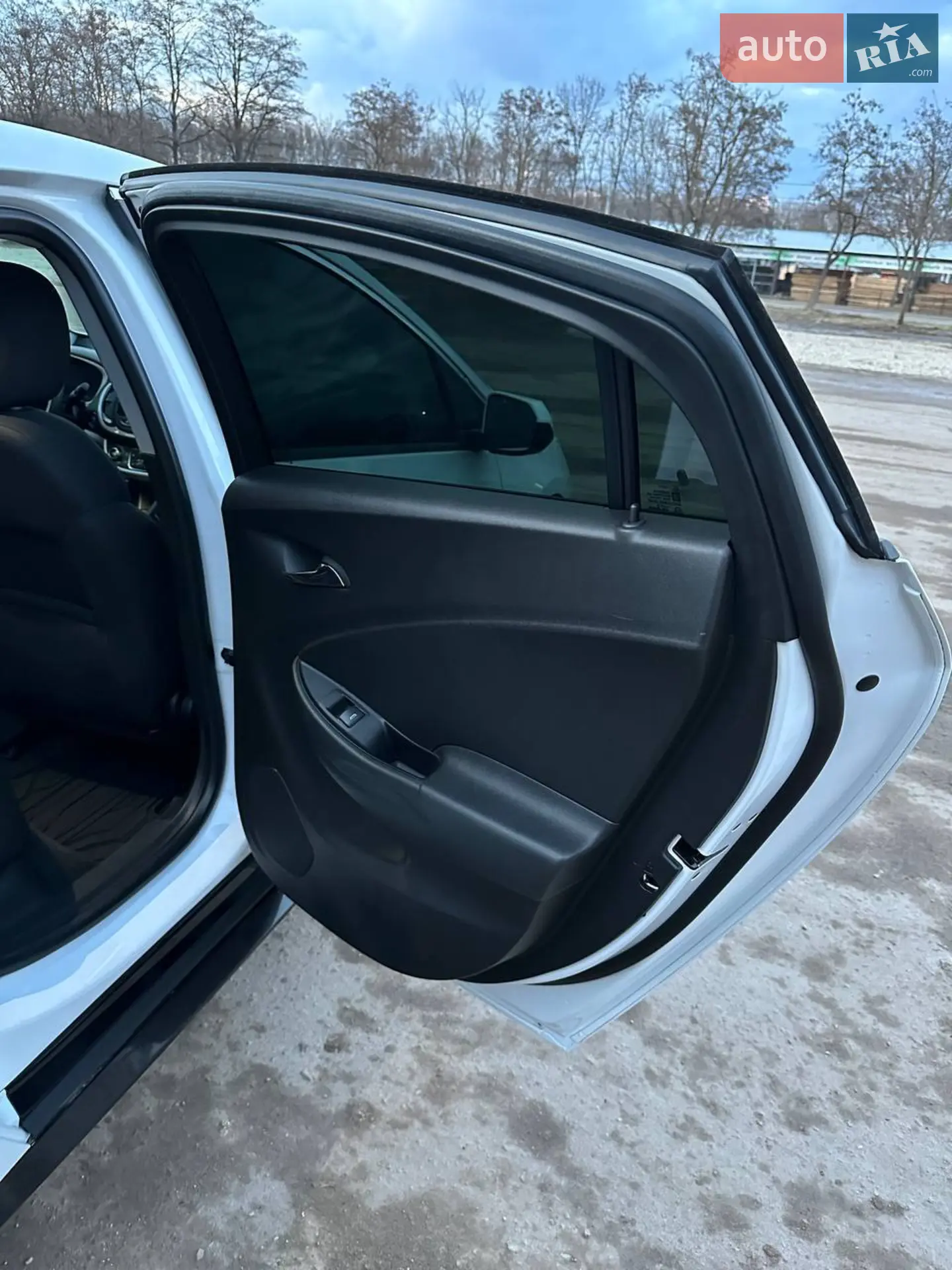 2016 Chevrolet Volt - мініатюра 17