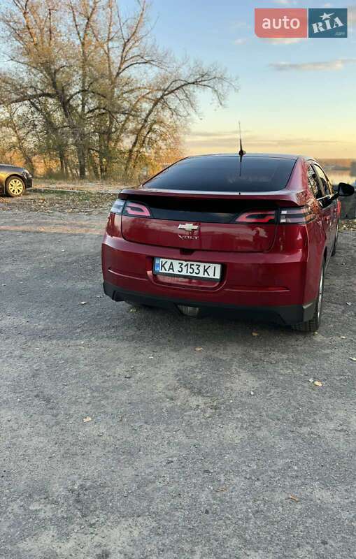 Хэтчбек Chevrolet Volt 2013 в Кременчуге