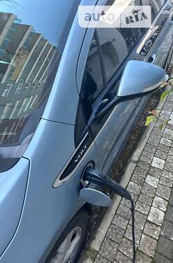 Хетчбек Chevrolet Volt 2012 в 
