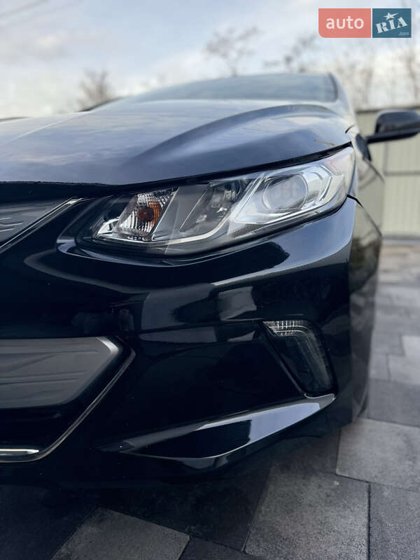 Хетчбек Chevrolet Volt 2017 в Києві фото 6 Хетчбек Chevrolet Volt 2017 в Києві