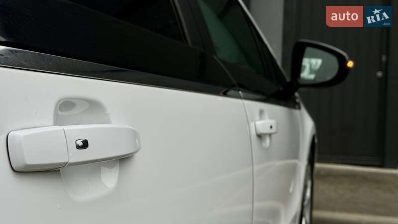 Хетчбек Chevrolet Volt 2013 в Умані