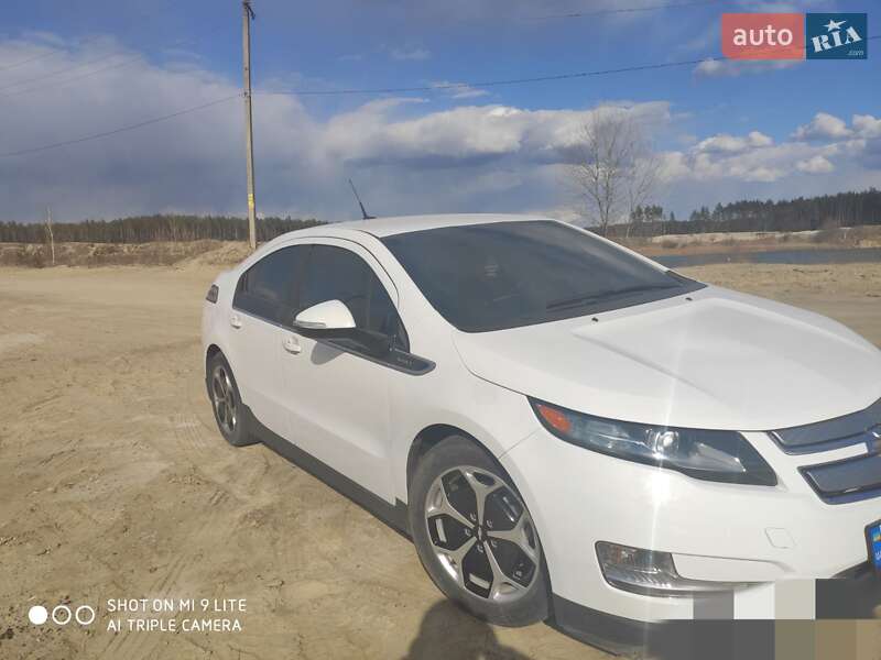 Хэтчбек Chevrolet Volt 2012 в Харькове