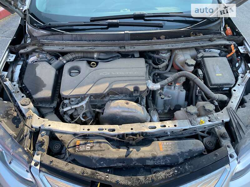Хэтчбек Chevrolet Volt 2018 в Львове фото 26 Хэтчбек Chevrolet Volt 2018 в Львове