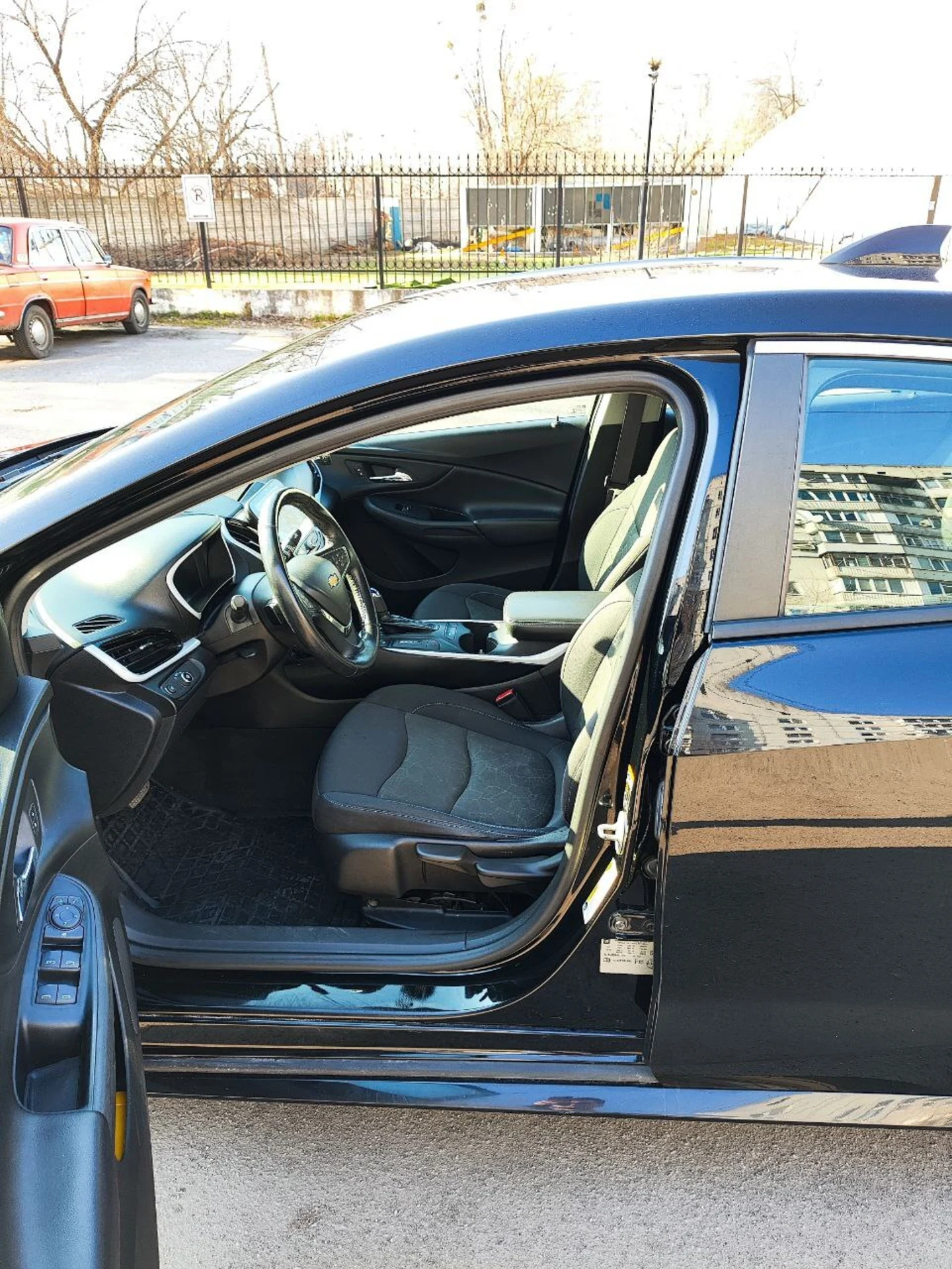 2016 Chevrolet Volt - мініатюра 23
