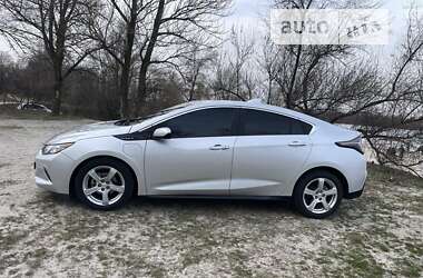 Хэтчбек Chevrolet Volt 2016 в 