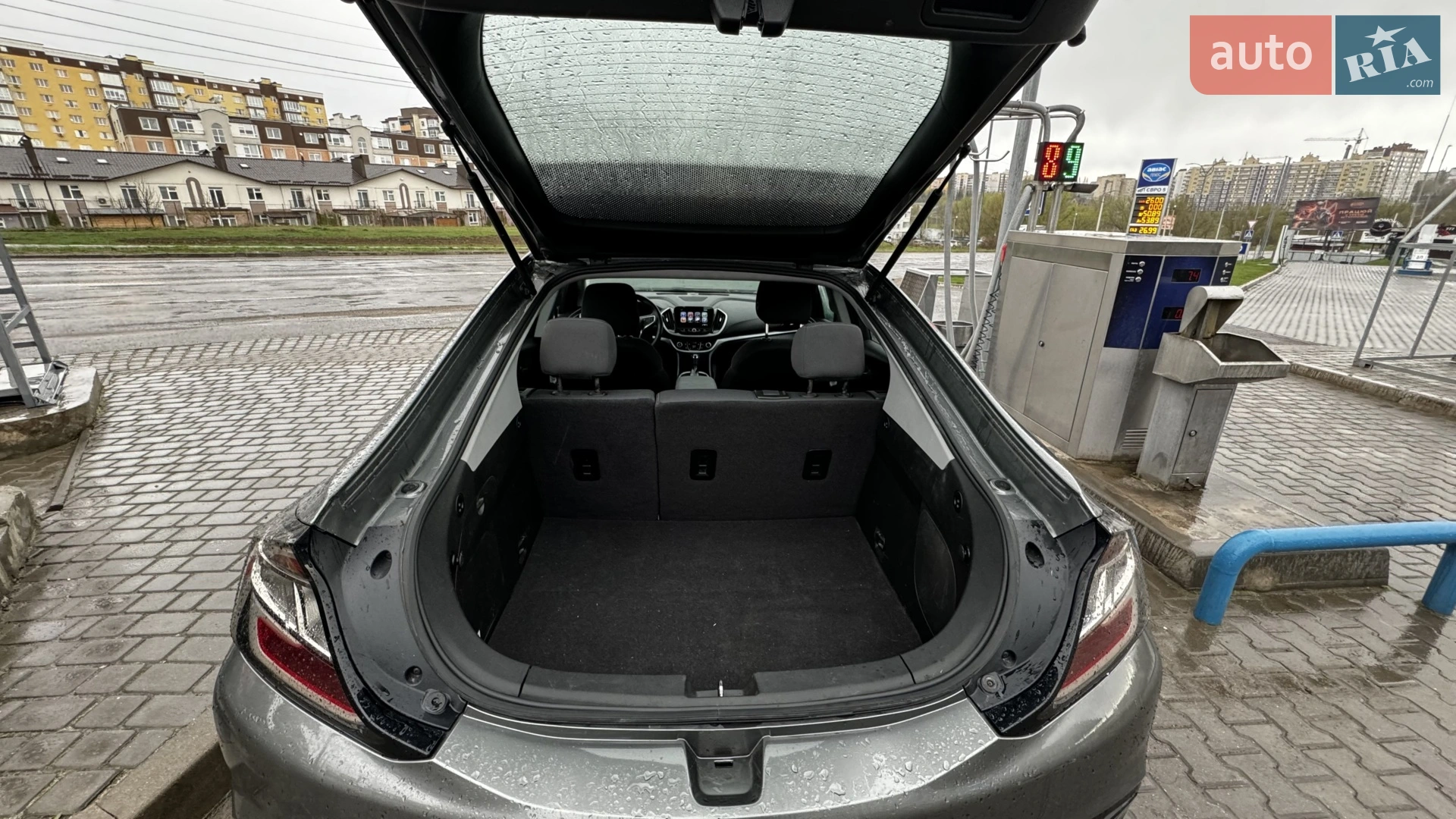 2016 Chevrolet Volt - мініатюра 17