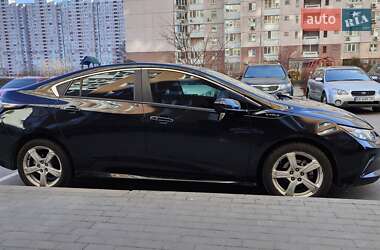 Хетчбек Chevrolet Volt 2015 в Києві