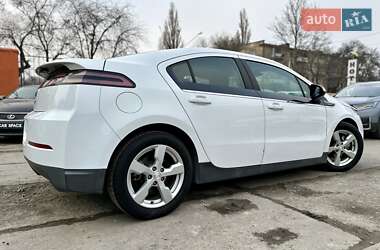 Хэтчбек Chevrolet Volt 2014 в 