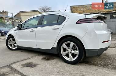 Хэтчбек Chevrolet Volt 2014 в 