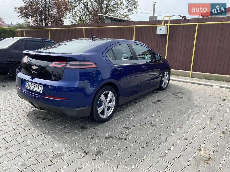 Хэтчбек Chevrolet Volt 2012 в Одессе