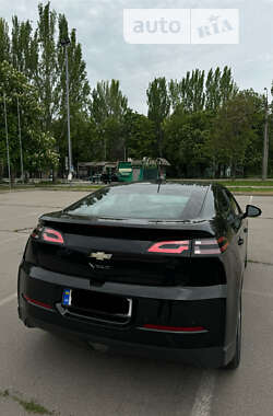 Хэтчбек Chevrolet Volt 2015 в Запорожье