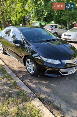 Хэтчбек Chevrolet Volt 2016 в 