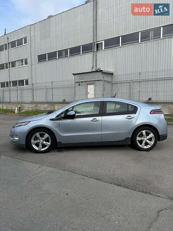 Хэтчбек Chevrolet Volt 2012 в Днепре фото 2 Хэтчбек Chevrolet Volt 2012 в Днепре