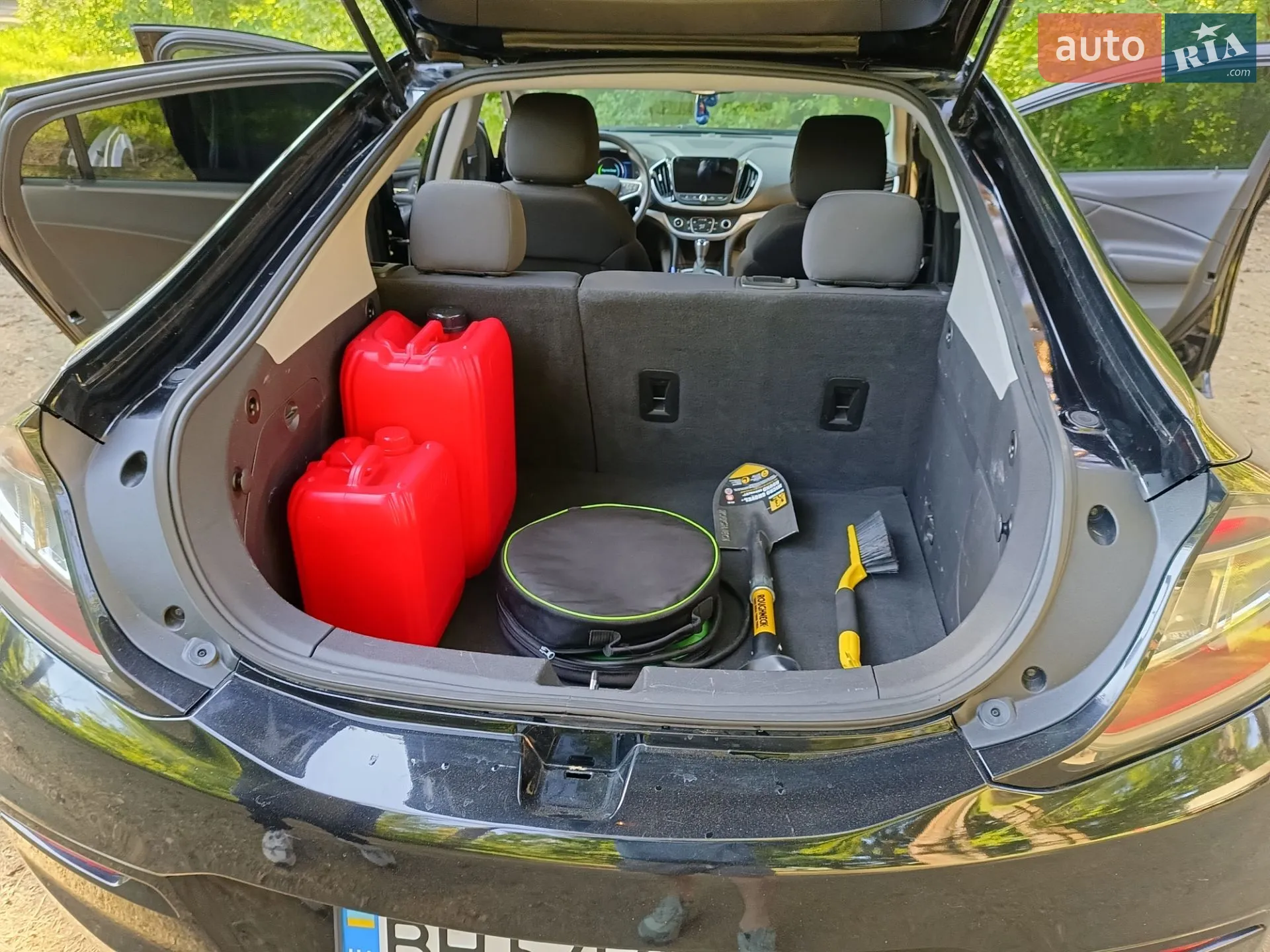 2017 Chevrolet Volt - мініатюра 11