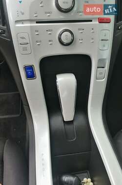 Хэтчбек Chevrolet Volt 2013 в 