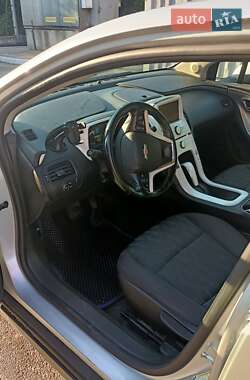 Хэтчбек Chevrolet Volt 2013 в 