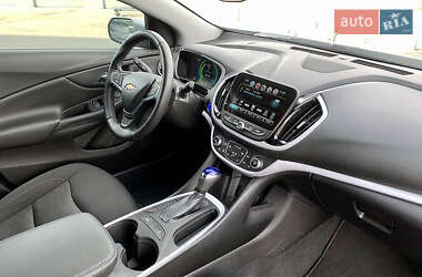 Хэтчбек Chevrolet Volt 2018 в Киеве