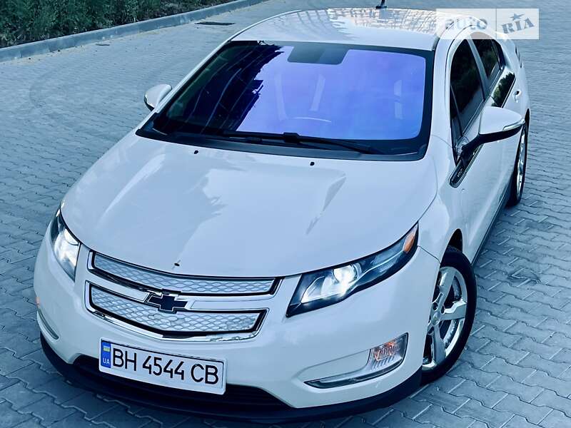 Хэтчбек Chevrolet Volt 2013 в Одессе