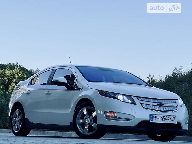 Хэтчбек Chevrolet Volt 2013 в Одессе