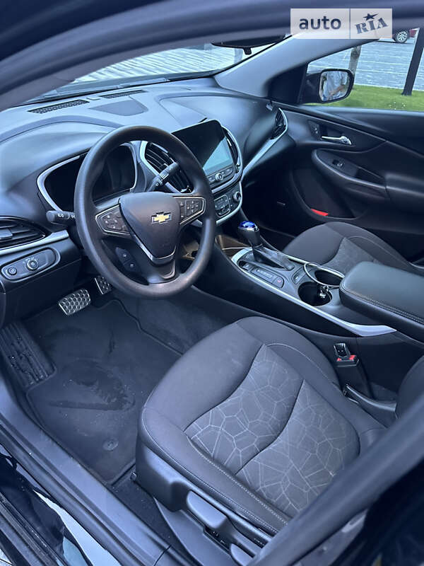 Хетчбек Chevrolet Volt 2018 в Ужгороді фото 15 Хетчбек Chevrolet Volt 2018 в Ужгороді