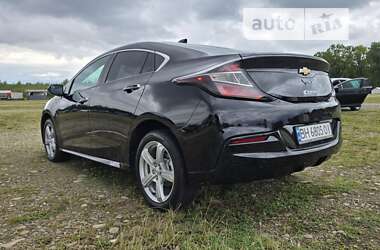 Хэтчбек Chevrolet Volt 2015 в Ивано-Франковске