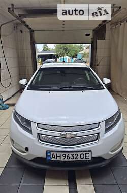 Хэтчбек Chevrolet Volt 2015 в Краматорске