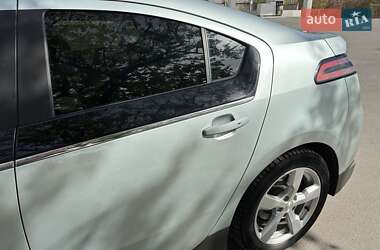 Хэтчбек Chevrolet Volt 2013 в 