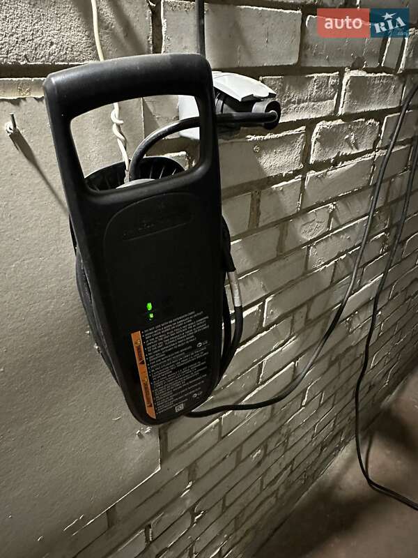 Хэтчбек Chevrolet Volt 2013 в Сумах