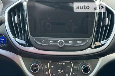 Хэтчбек Chevrolet Volt 2017 в Киеве